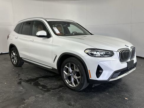 Used 2022 BMW X3 sDrive30i w/ Convenience Package image 3