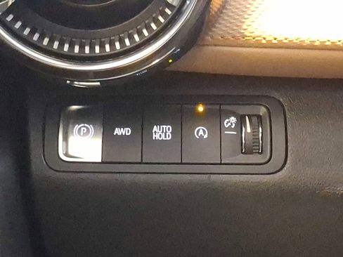 Certified 2025 Chevrolet Equinox ACTIV w/ Safety and Technology Package image 22