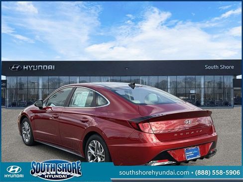 Certified 2023 Hyundai Sonata SEL w/ Convenience Package image 8