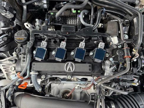 New 2025 Acura Integra image 25