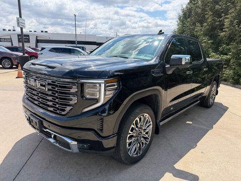 New 2026 GMC Sierra 1500 Denali Ultimate AWD/4WD image 6
