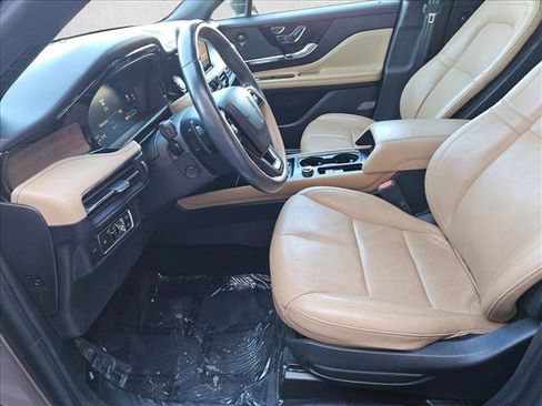 Used 2021 Lincoln Corsair Reserve w/ Elements Package image 30