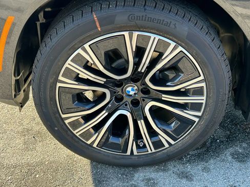 New 2026 BMW X3 xDrive30i w/ Convenience Package AWD/4WD image 9