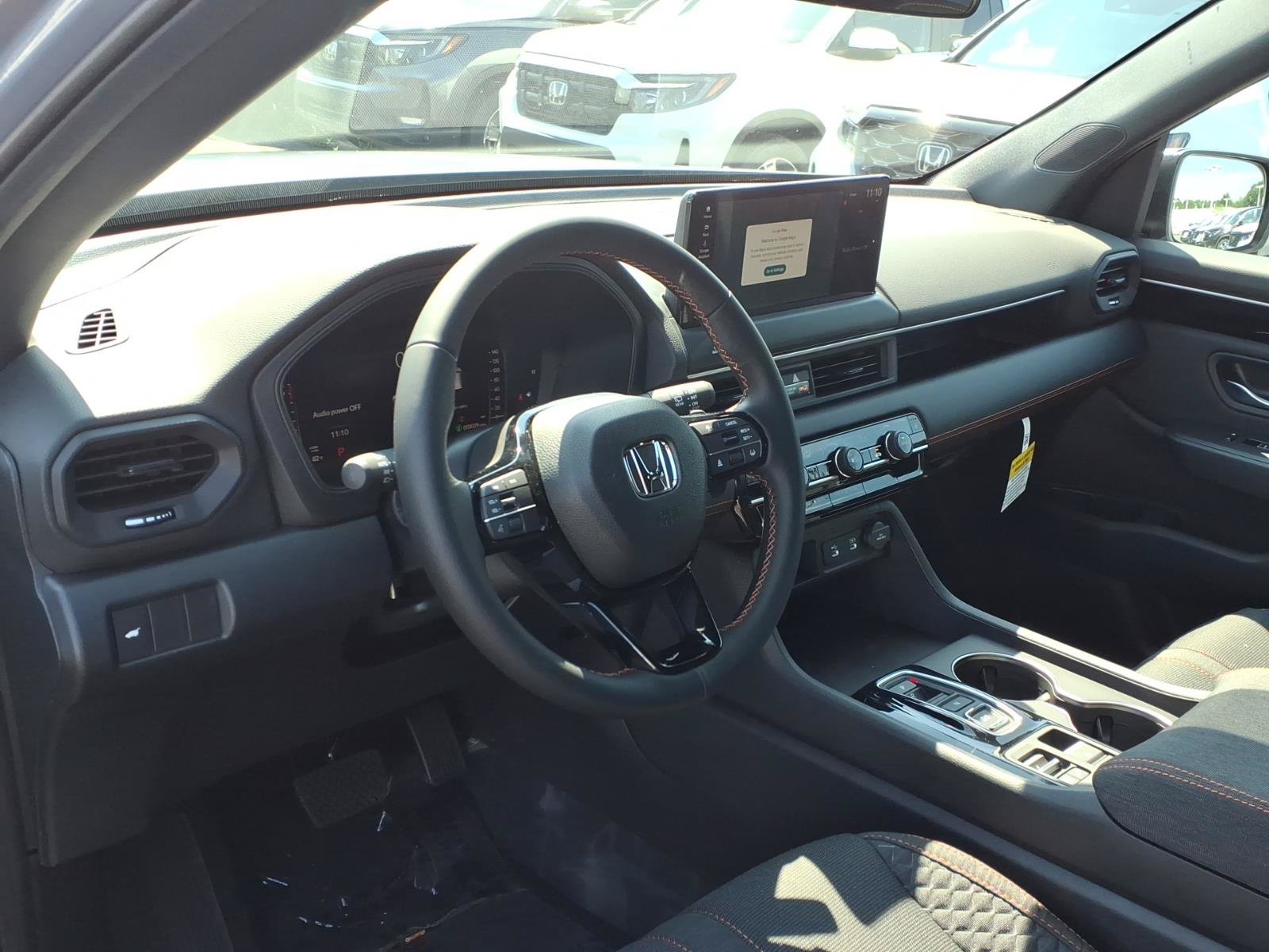 New 2026 Honda Pilot Sport image 5