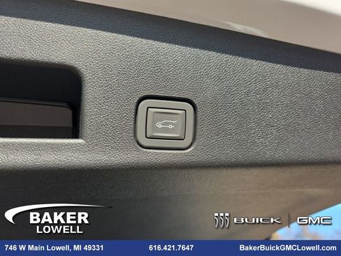 New 2026 GMC Acadia Elevation w/ Black Edition image 15