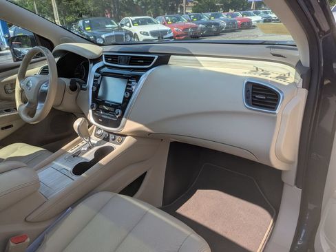 Used 2016 Nissan Murano Platinum w/ Platinum Technology Package AWD/4WD image 37