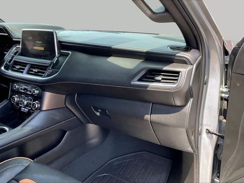 Used 2023 GMC Yukon AT4 w/ AT4 Premium Plus Package AWD/4WD image 19