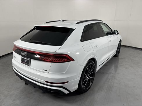 Used 2021 Audi Q8 Prestige AWD/4WD image 37