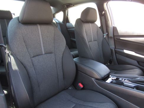 Used 2024 Honda Accord Sport image 11