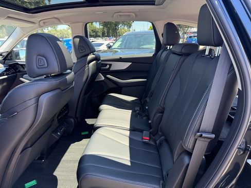 Certified 2025 Acura MDX FWD w/ Technology Package image 25