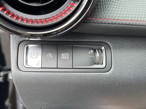 New 2026 Chevrolet Equinox RS w/ Convenience Package III FWD image 30