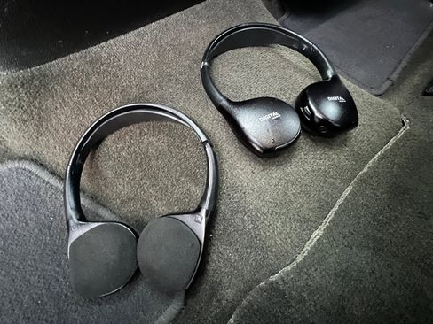 Used 2017 Chevrolet Tahoe LT image 35