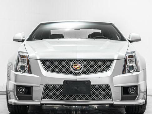 Used 2011 Cadillac CTS V w/ Wood Trim Package RWD image 4