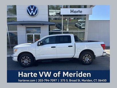 Used 2024 Nissan Titan SV w/ SV Convenience Package
