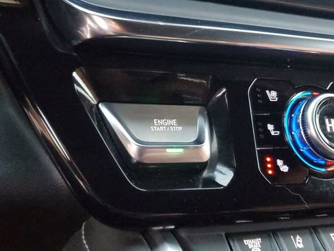 Used 2024 GMC Sierra 3500 Denali Ultimate image 25