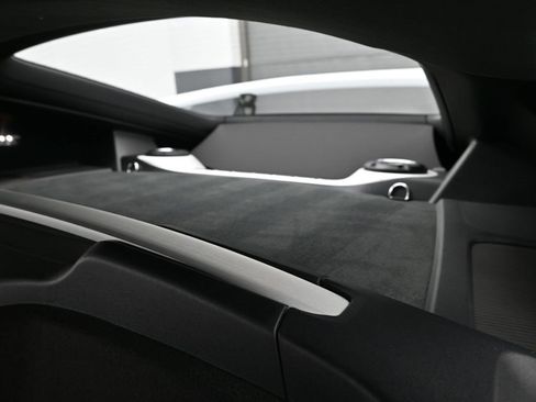 Used 2023 Porsche 718 Cayman GT4 image 6