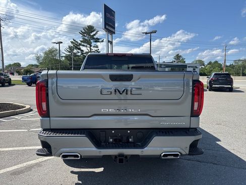 New 2025 GMC Sierra 1500 Denali Ultimate image 5