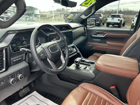 Used 2025 GMC Sierra 1500 Denali Ultimate image 25