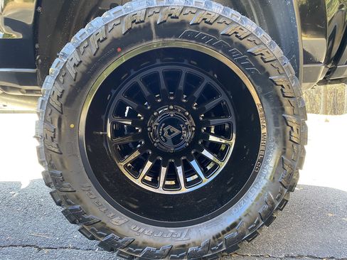 Used 2024 RAM 3500 Laramie w/ Night Edition image 42