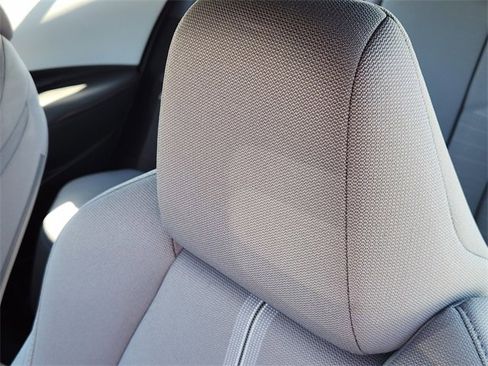 Used 2025 Toyota Corolla SE image 11