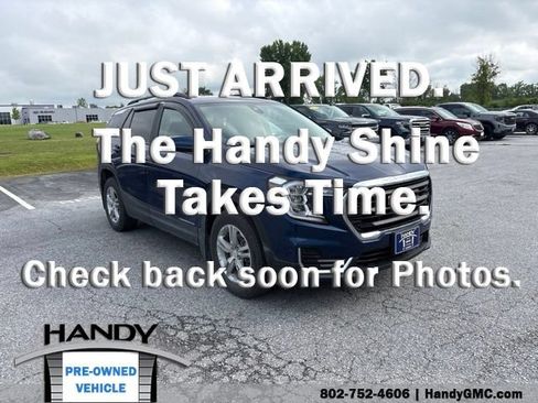Used 2022 GMC Terrain SLE w/ Driver Convenience Package AWD/4WD image 1