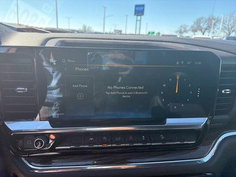 Used 2024 Chevrolet Silverado 1500 LT Trail Boss w/ Convenience Package II image 17