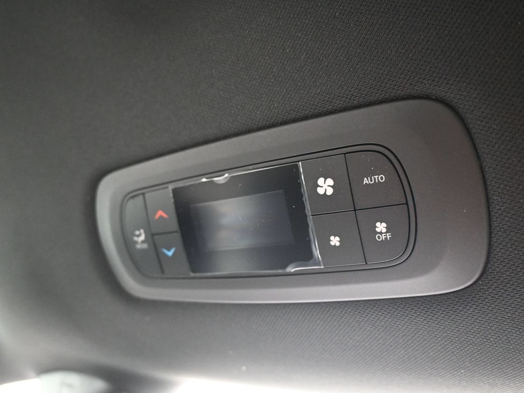 New 2026 Chrysler Pacifica Select FWD image 37