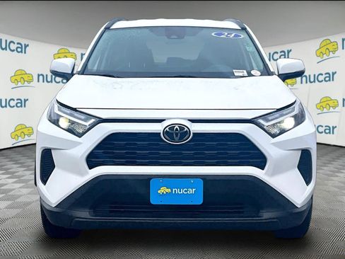 Used 2024 Toyota RAV4 XLE image 2