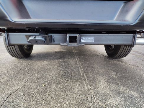 New 2025 Chevrolet Express 3500 Extended w/ Driver Convenience Package image 17