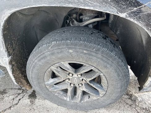 Used 2019 Chevrolet Silverado 1500 LT Trail Boss image 7