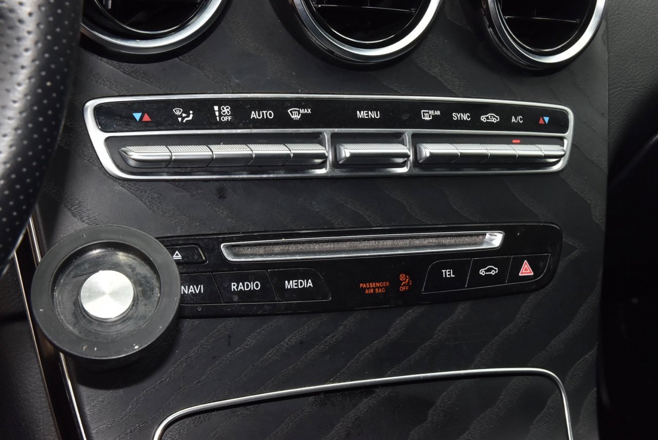 Used 2019 Mercedes-Benz GLC 300 image 29