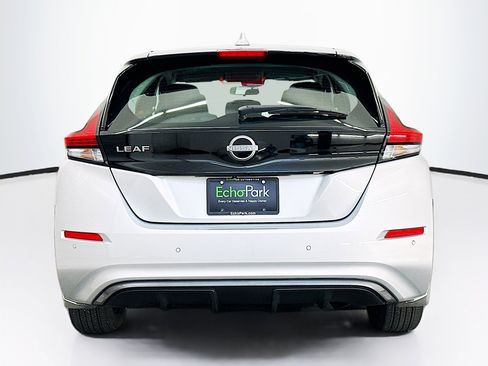 Used 2024 Nissan Leaf S FWD image 7