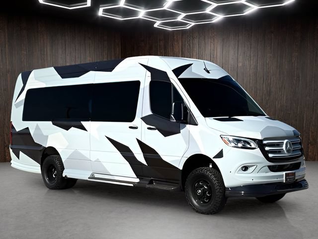 Used 2025 Mercedes-Benz Sprinter 3500 image 1