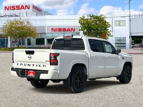 New 2026 Nissan Frontier SV w/ SV Convenience Package image 4