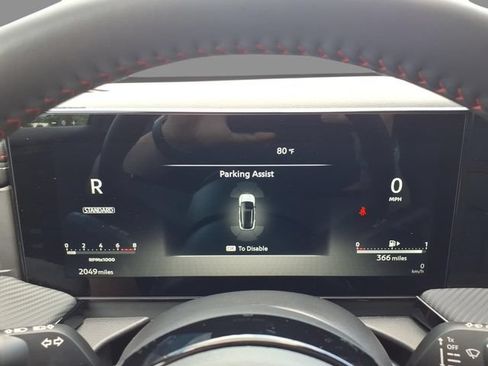 Certified 2025 Nissan Kicks SR FWD image 28