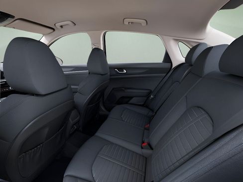 New 2026 Kia K5 LXS FWD image 14