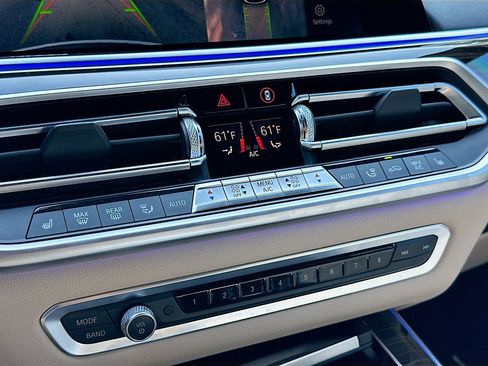 Used 2020 BMW X5 sDrive40i w/ Parking Assistance Package image 16