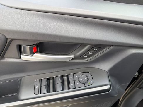 New 2026 Subaru Uncharted AWD image 17