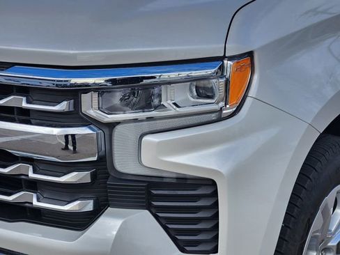 Used 2024 Chevrolet Silverado 1500 LTZ image 8