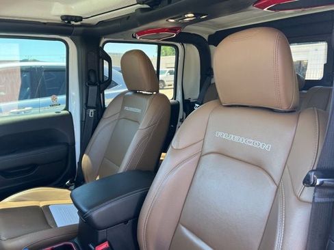 Used 2020 Jeep Gladiator Rubicon AWD/4WD image 11