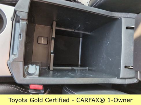 Used 2024 Toyota 4Runner Limited image 29