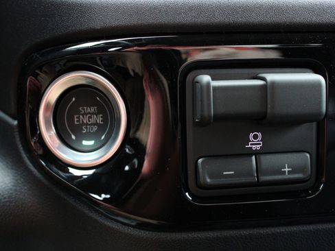 New 2026 Chevrolet Silverado 1500 RST w/ LPO, Liner Protection Package AWD/4WD image 42