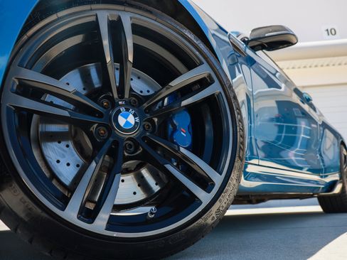Used 2017 BMW M2 image 47
