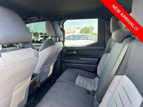 Used 2024 Toyota Tacoma TRD Sport AWD/4WD image 8