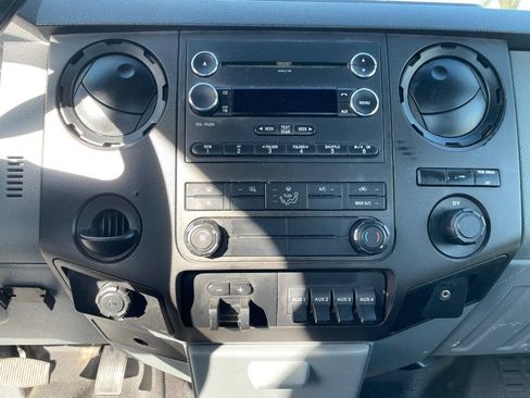 Used 2014 Ford F450 XL w/ Power Equipment Group RWD image 13