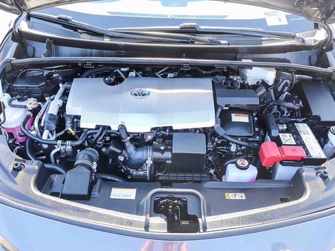 Certified 2022 Toyota Prius Prime XLE FWD image 33