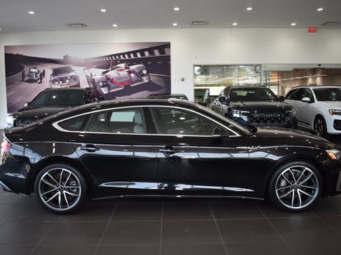 Used 2023 Audi A5 2.0T Premium w/ Convenience Package AWD/4WD image 8