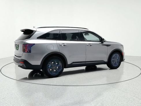 Certified 2026 Kia Sorento SX Prestige AWD/4WD image 6