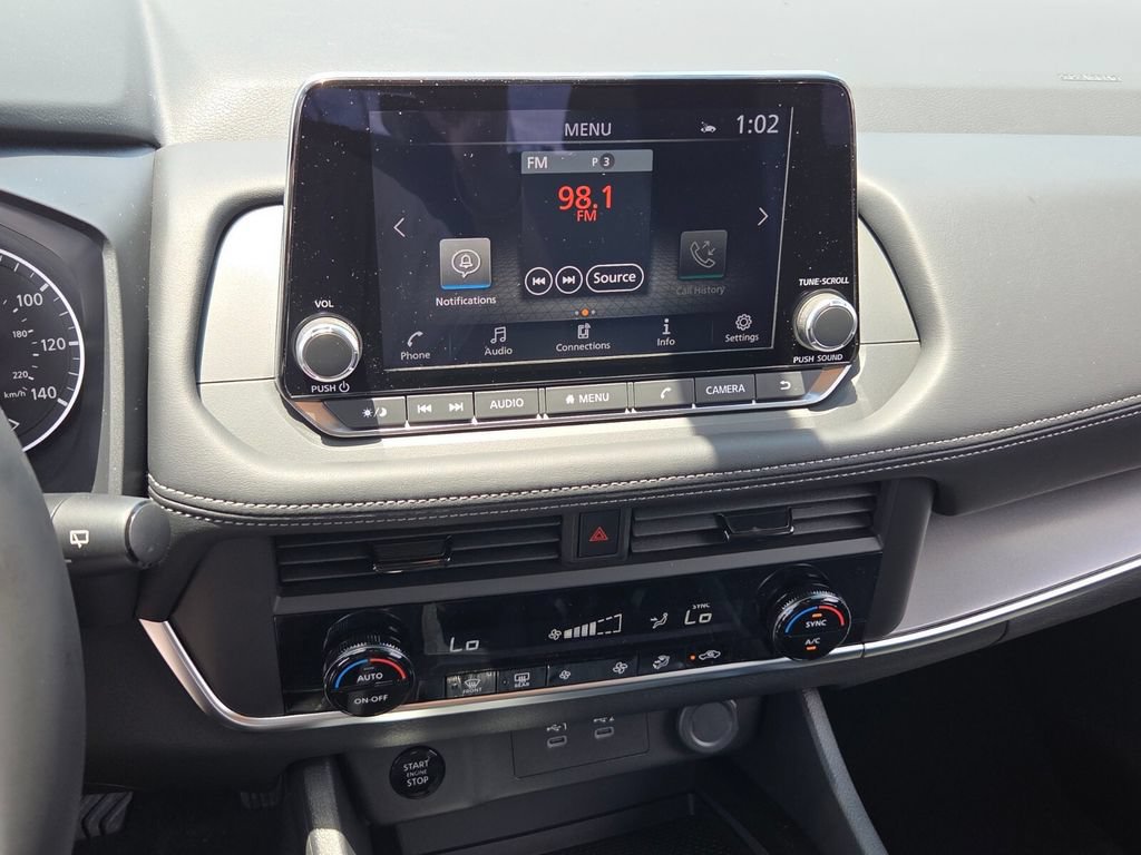 New 2026 Nissan Rogue SV FWD image 17