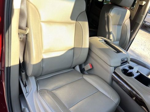 Used 2020 GMC Yukon SLT w/ Open Road Package AWD/4WD image 29